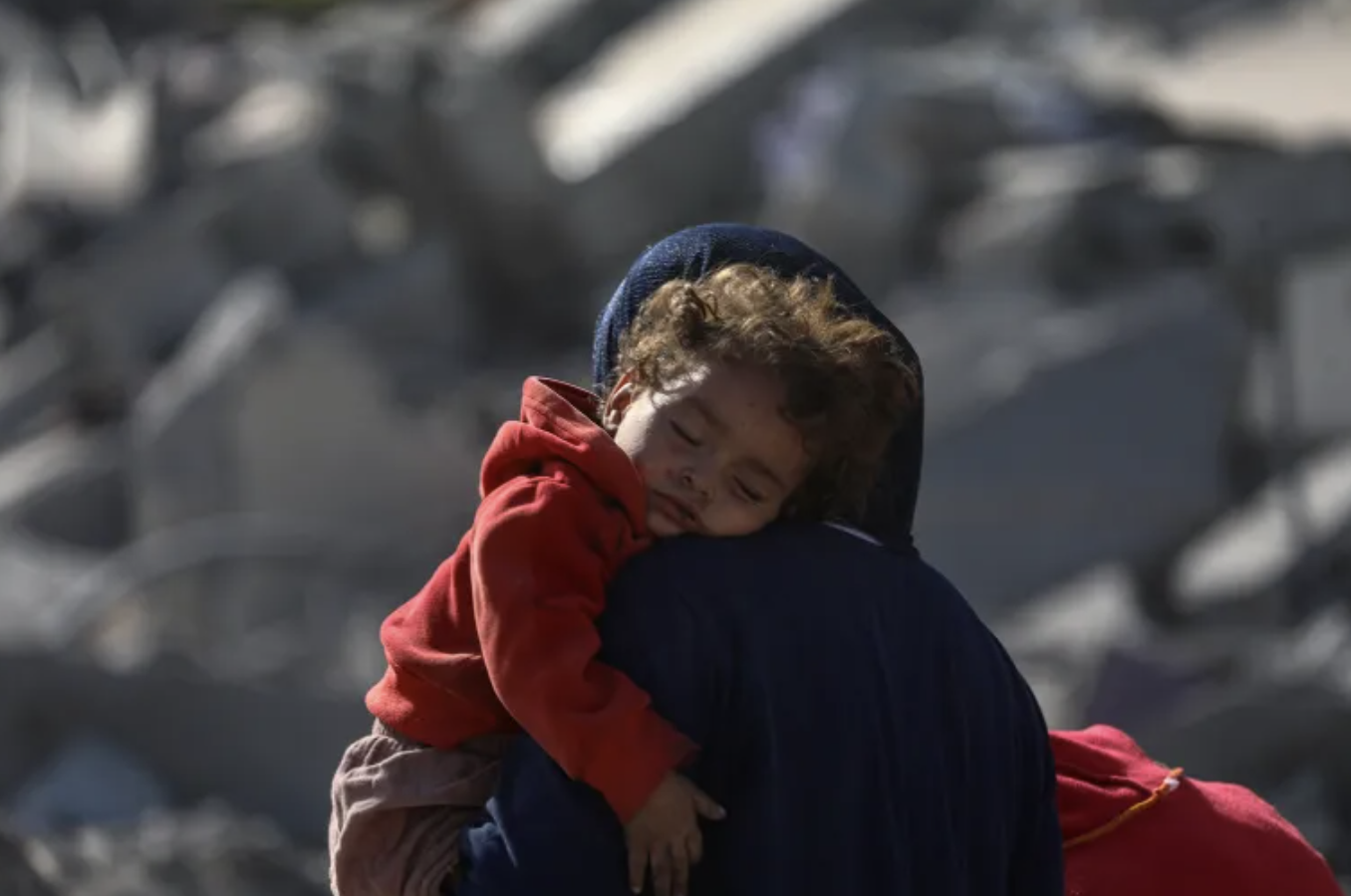 شهادة صادمة لمؤرّخ فرنسي عن غزة